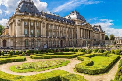 3-Hours Private Sightseeing Trip in Brussels - Pickup, timing, and the smart pace of photo stops