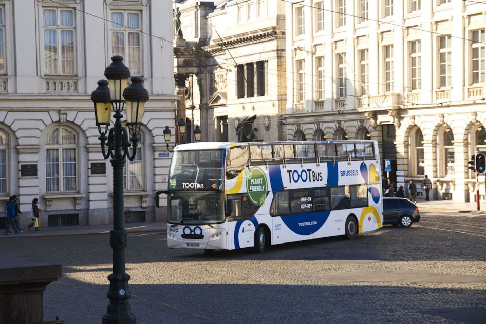 Brussels: City Card with Hop-On Hop-Off Bus - Discounts, food perks, and shopping: where the money sneaks back