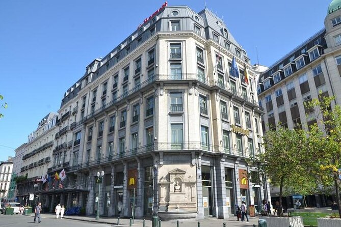 Brussels Food Tour: 10 Tastings of Waffles, Beers, Fries & More - Stop 3: Brasserie Ommegang and the beer-and-food connection