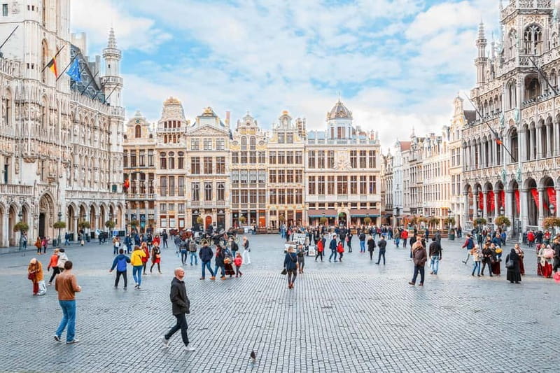 Brussels: Highlights and Hidden Corners Private Guided Walk - How much is $122 for 3 hours, and is it value?