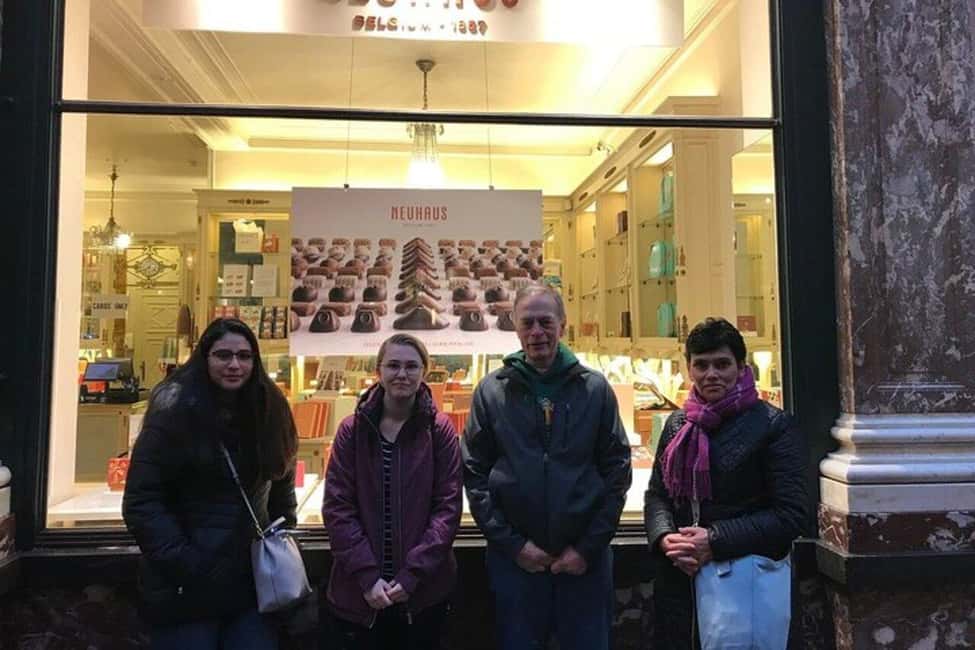 Brussels: Highlights and Hidden Gems Walking Tour - Royal Palace: why the streets around it feel important