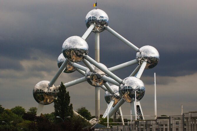 Brussels Highlights Walking and Bus Tour w/ Waffle - From bus windows to the Royal Palace district and big civic buildings