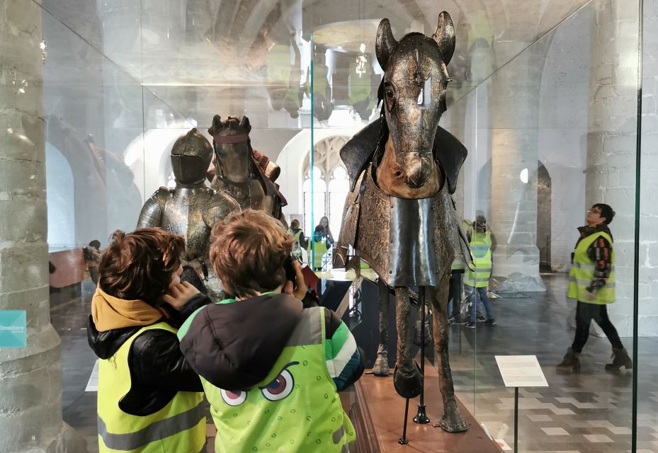 Brussels: Museum Halle Gate Entry Ticket - The story of fortresses and guilds on an easy-to-follow trail