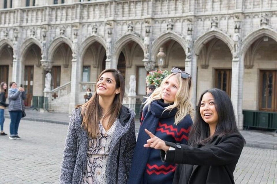 Brussels Must-See Attractions Walking Tour - Stroll to St. Nicholas Church: A First Taste of Brussels’ Character