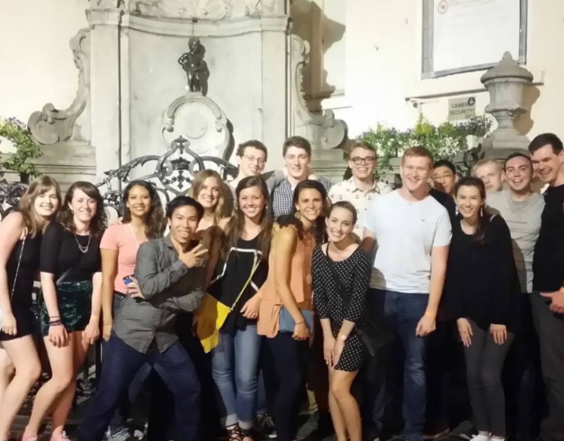 Brussels: Pub Crawl and Nightlife Party Experience - Guides and group energy: how it stays fun, not chaotic