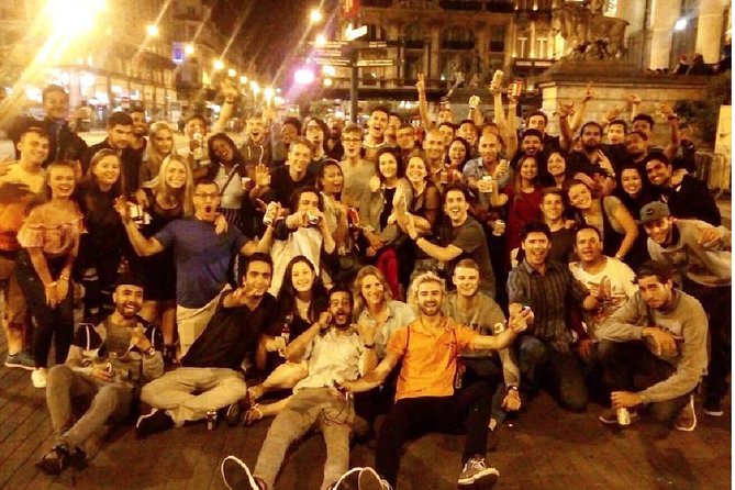 Brussels Pub Crawl - Nightlife & Party Experience - Stops 2 and 3: how the crawl keeps things fun (without slowing you down too much)