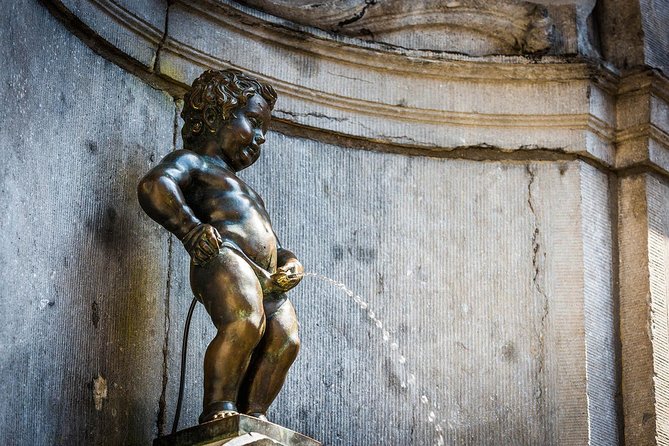 e-Scavenger hunt Brussels: Explore the city at your own pace - The game mechanics: riddles, audio clips, and photo tasks