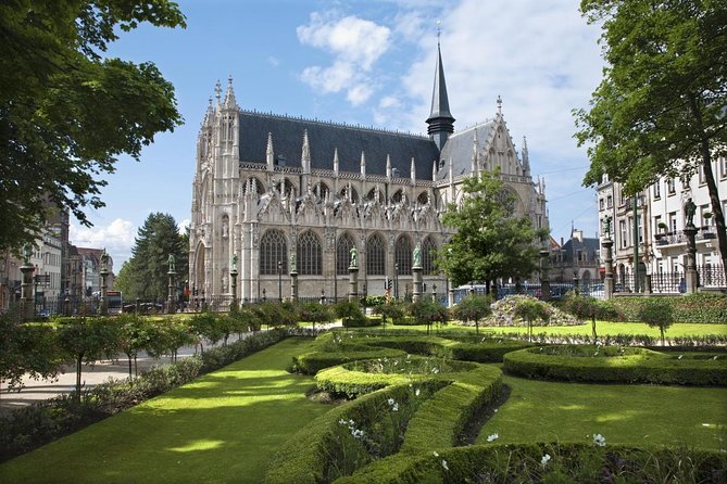 Evening Tour: The Dark Side of Brussels - Starting at Grand Place: the evening walk that actually gets moving