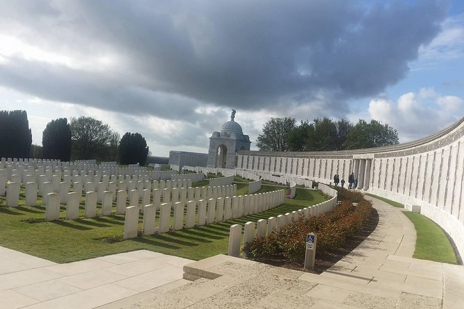 Flanders World War I Battlefields Private Tour from Brussels - Stop 4: Essex Farm Cemetery and the dressing station story