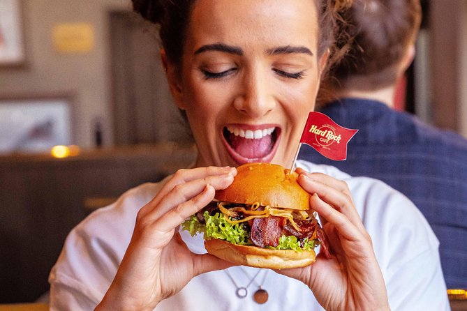 Hard Rock Cafe Brussels with Set Lunch or Dinner - Who This Hard Rock Cafe Set Meal Is Best For