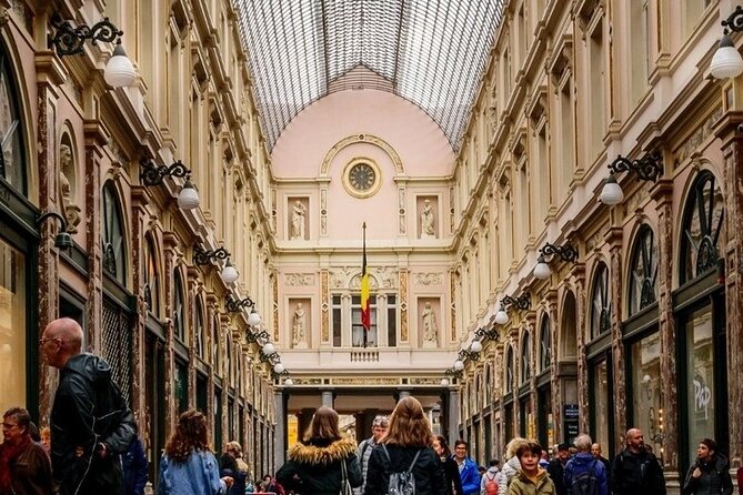 Historical Walking Tour: The Story of Brussels - by Legends - Galeries Royales Saint-Hubert and Saint-Géry Island: architecture with a daily rhythm