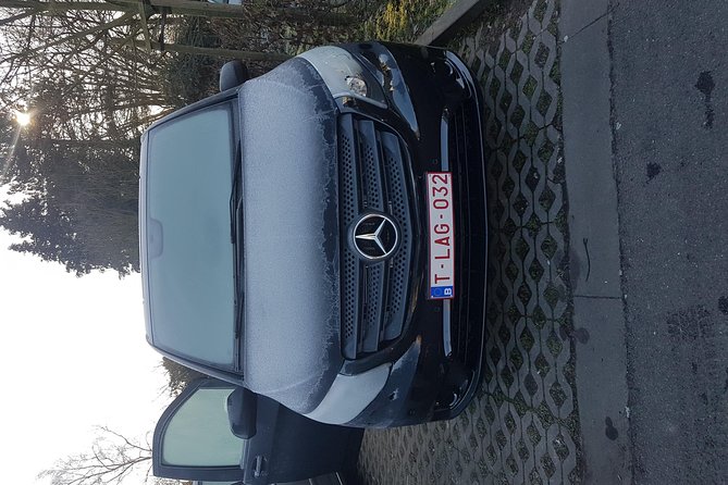 Luxury Minivan from Charleroi airport to the city of Brussels - Why a Charleroi-to-Brussels private minivan beats public transit