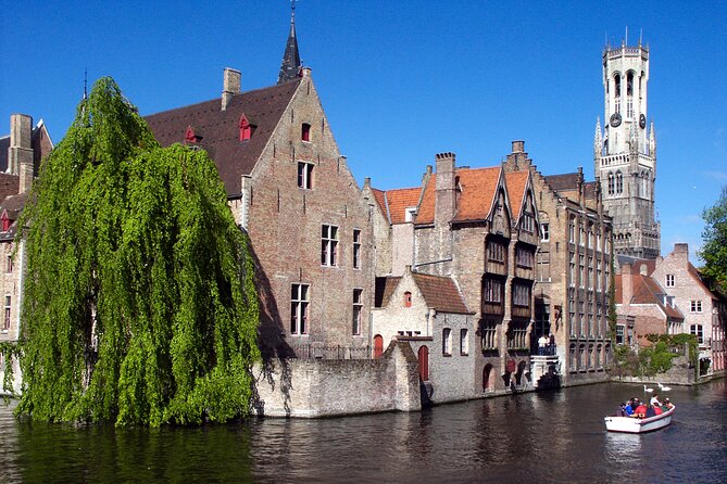 Private Arrival Transfer from Brussels Airport to Bruges with Business car - The ride duration: planning your arrival without guesswork
