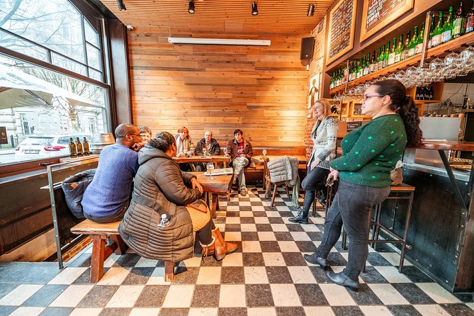 Private: Discover Brussels beer & breweries by a young local (incl. chocolate) - Stop 2 and Stop 3: In t Spinnekopke / Theatre Toon and Royal Theatre Toone