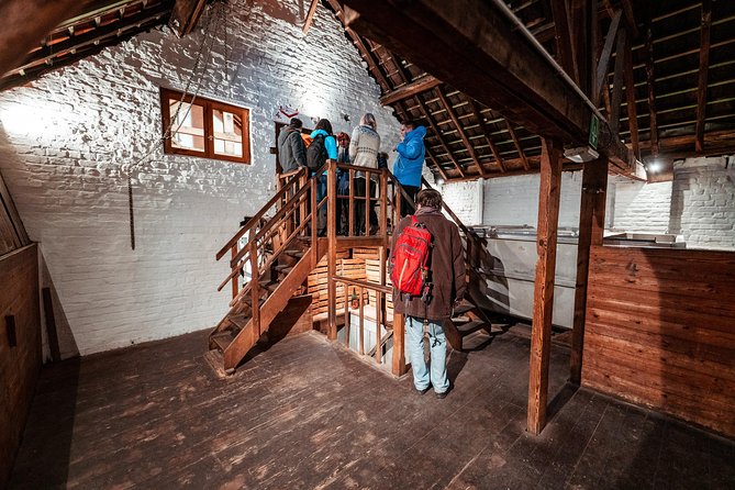 Private: Discover Brussels beer & breweries by a young local (incl. chocolate) - Pickup, Group Size, and Getting Around Without Stress