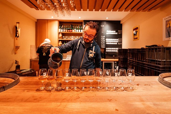 Private: Discover Brussels beer & breweries by a young local (incl. chocolate) - How the Tastings Work: Beer, Brewing Stories, and a Sweet Twist
