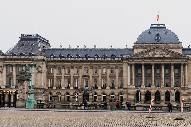 Private tour : Best of Brussels half day - Sablon district, antique streets, and the Japanese Tower